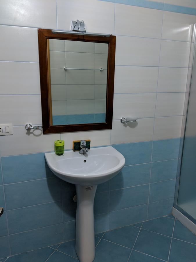 Seafront Apartment Sarandë Eksteriør bilde